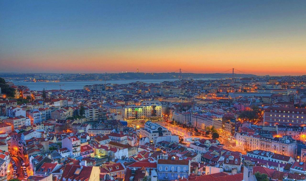 Charm Discovery 165 Lisboa Exteriör bild